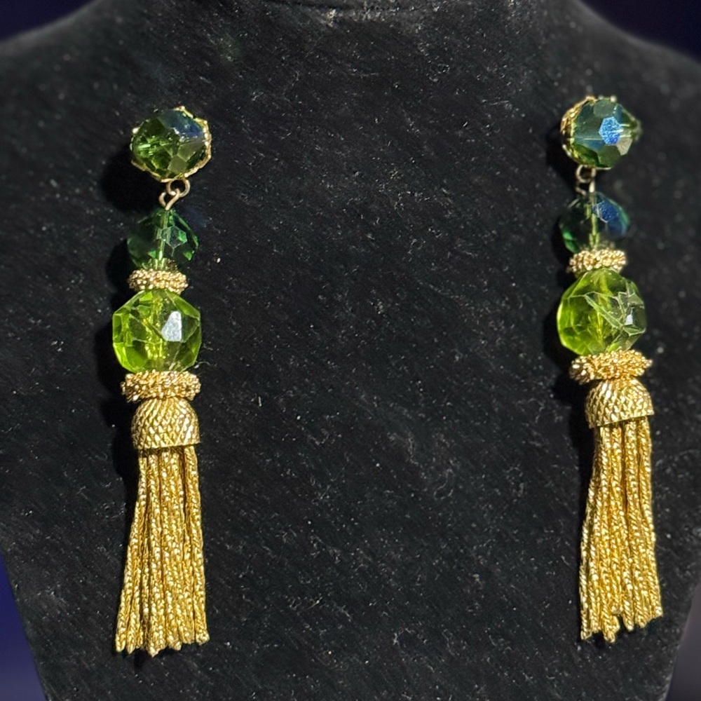 Vintage green 3 glass bead faceted cut with a bottom frindge 2” dangle